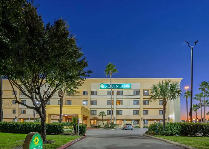 Resort: La Quinta By Wyndham Houston Nw Brookhollow