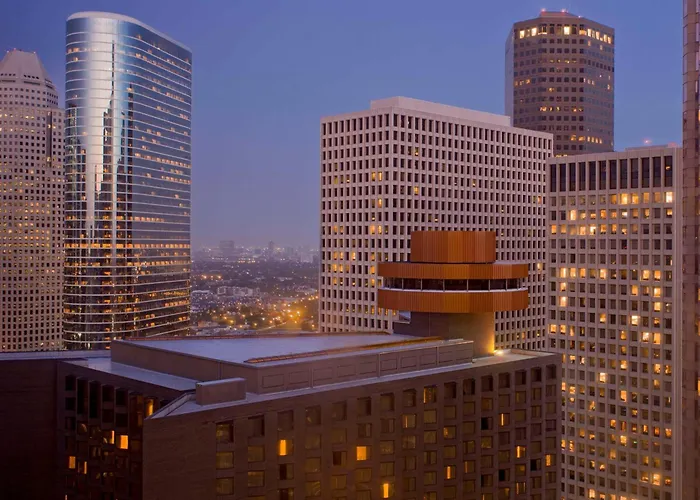 Hotel with view: Hyatt Regency Houston Downtown